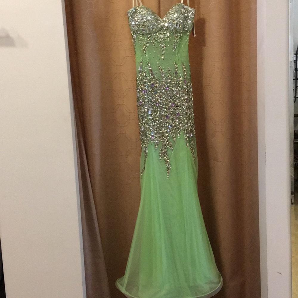 SOLD Prom dress NWT